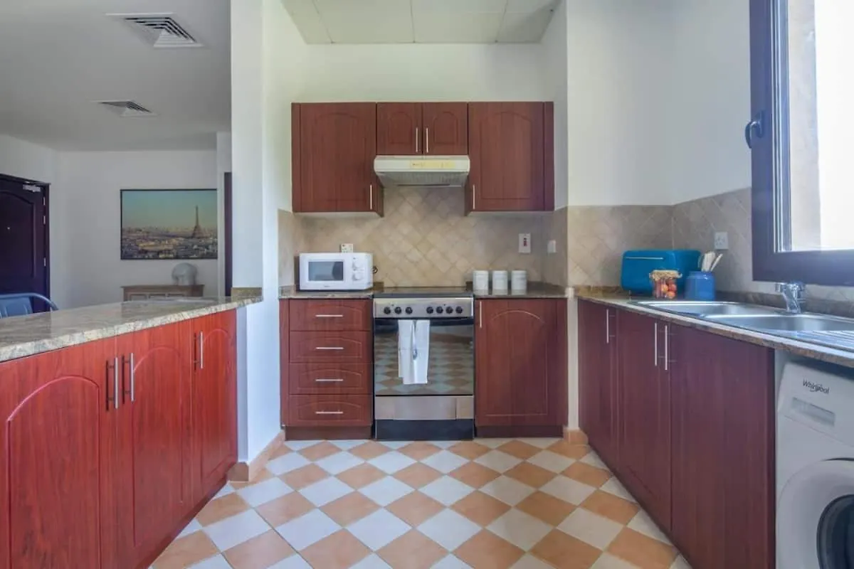 Cool And Spacious Apartment In Fabulous Location Dubai 0*,