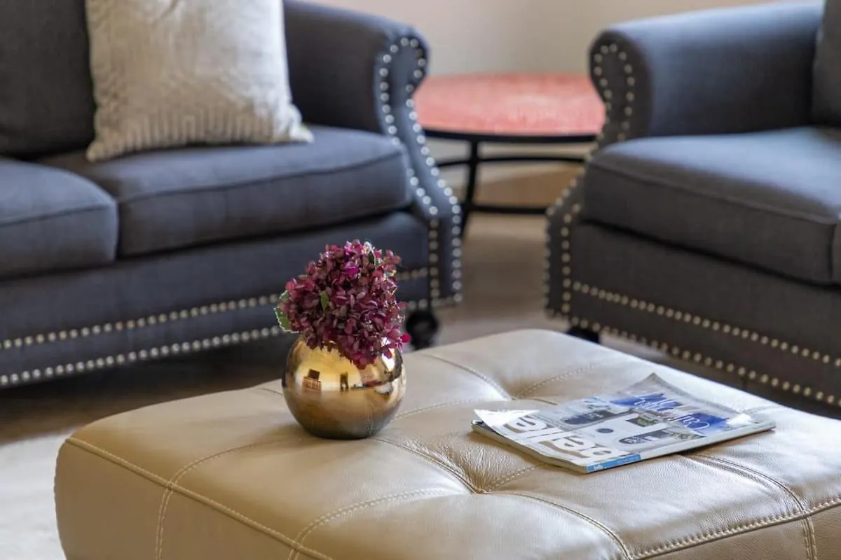 Cool And Spacious Apartment In Fabulous Location Dubai